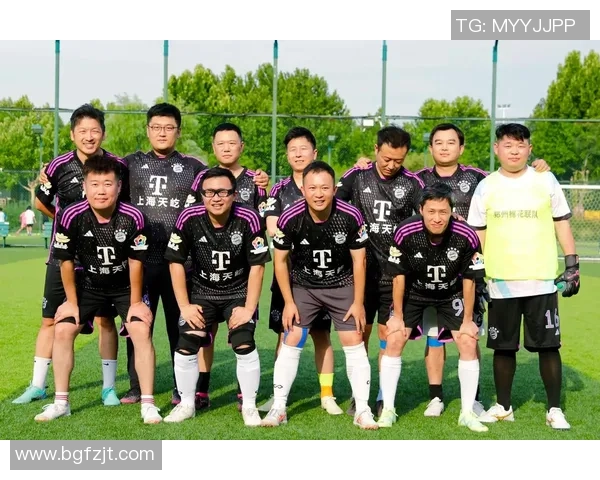 最新足球力量排名前十揭晓上海足球队稳居榜首引发热议